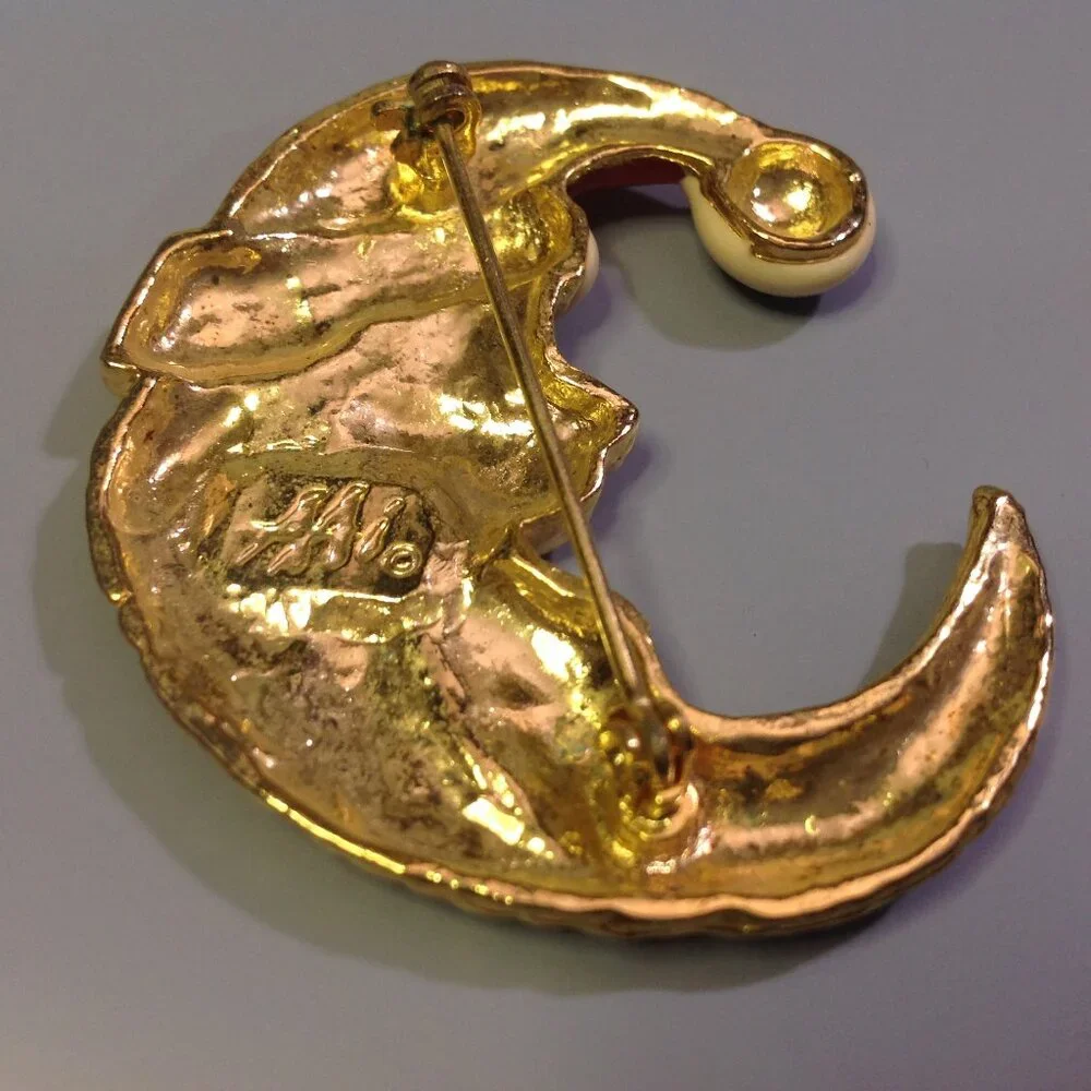 Christmas Brooch Santa Claus in the Crescent Moon Accessories Associates, Inc.